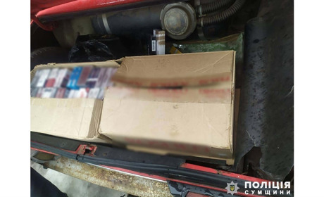 Білопільські поліцейські викрили чоловіка у незаконному продажі сигарет