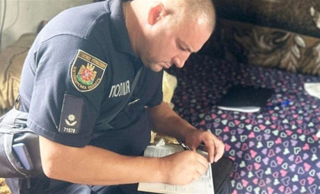 Матір трьох дітей суд у Звягелі покарав за невиконання батьківських обов’язків