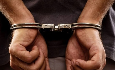 У Звягелі двоє чоловіків арештовані на 15 діб за домашнє насильство