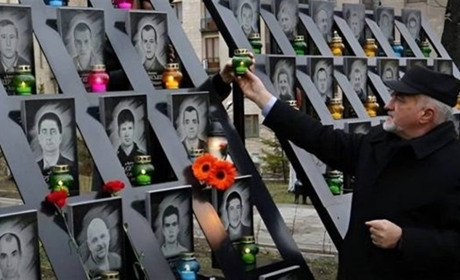 Уряд підвищив доплати сім'ям Героїв Небесної Сотні