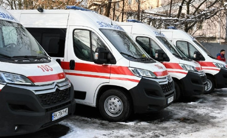 У Вараші медики отримають новий автомобіль швидкої допомоги