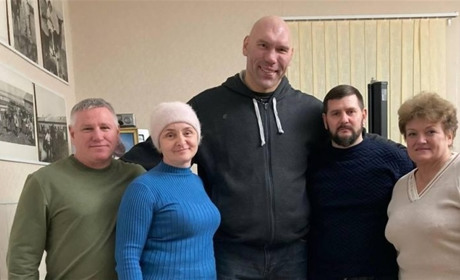 Спортсмен рф Валуєв незаконно відвідав заповідник “Асканія-Нова”
