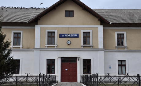 Напередодні Миколая Укрзалізниця відновить потяг з Києва на Чортків