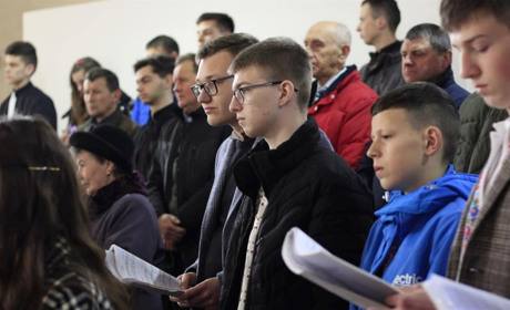 У Вербну неділю в катедральному соборі Чорткова дебютував молодіжний парафіяльний хор