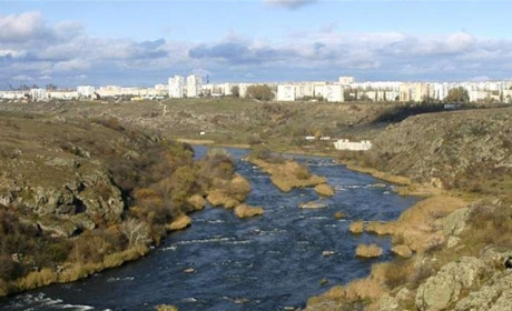 Відповідь доктора історичних наук на статтю «Південноукраїнськ чи «рибний завод»?»