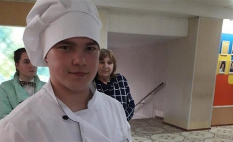 Учень Гущинецького училища став призером обласного конкурсу кухарів