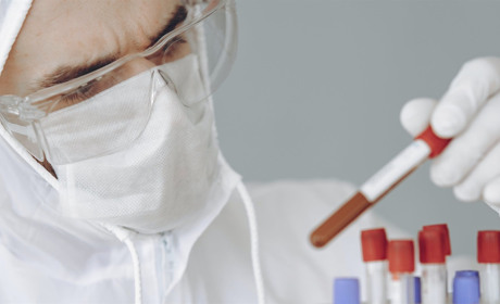 На Сватівщині у шістьох людей підтвердили COVID-19: ситуація у області та Україні на 12 березня 2021