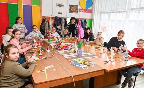 Великодній сувенір своїми руками: святковий майстер-клас в Кагарлицькому МЦКД