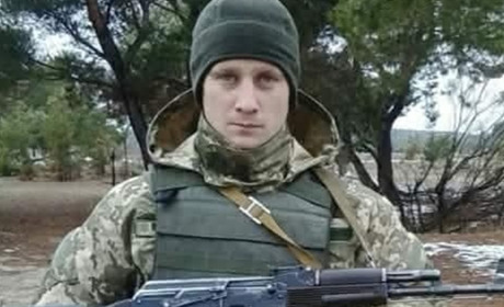 Навчався в Новій Каховці, загинув на Донбасі: підтримайте петицію про присудження воїну звання Героя