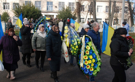 Внаслідок ДТП обірвалося життя старшого солдата Вадима Дейкала, добровольця із Чапліївки