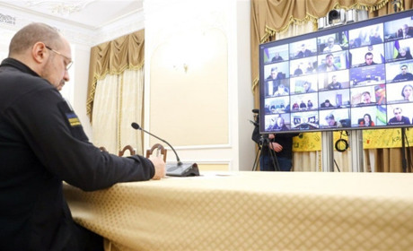 Критичну інфраструктуру Херсонщини мають відновлювати швидше, — уряд