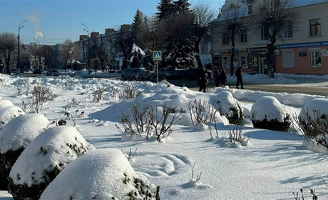 Прогноз погоди в Україні на вихідні 24-25 січня: морози, сніг та ожеледиця