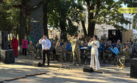 Переяславців у День міста привітав зразково-показовий оркестр Збройних Сил України ФОТОРЕПОРТАЖ