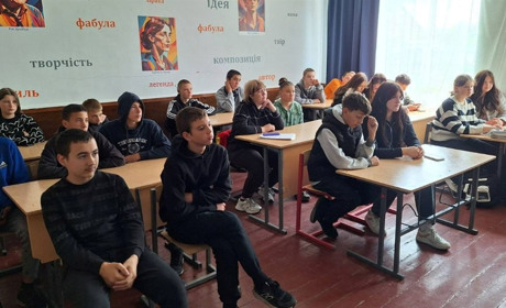 Учні Довгопристанського ліцею долучилися до збору на ЗСУ, де служить односелець