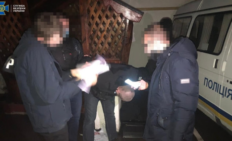 На Вінниччині СБУ викрила на хабарі двох старших уповноважених поліції