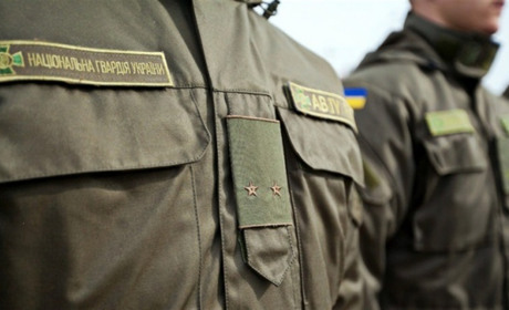 Херсонські нацгвардійці лише за один вечір затримали трьох правопорушників
