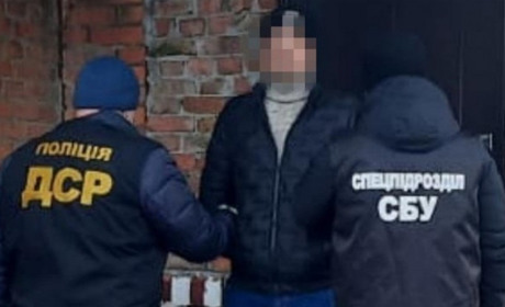 У Хмельницькому затримали кримінального "авторитета", якому раніше заборонили в'їжджати в Україну