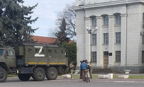 Чи повернеться Нова Каховка в Україну: Путін пропонує заморозити лінію фронту