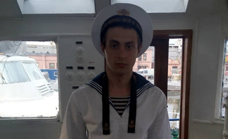 Моряка зі Сватового перевезли з Криму в Москву і посадили в одиночну камеру