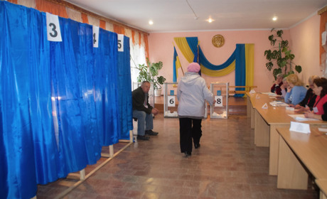 На дільниці у вищому професійному училищі двоє виборців не змогли проголосувати