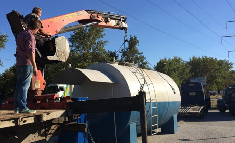 Організував підпільну заправку    