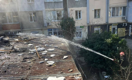 Вдень ворожі дрони атакували центр Чорноморська: пошкоджені будинки