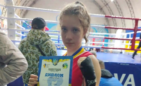 Славутчанка Антонюк Вікторія стала срібною призеркою турніру