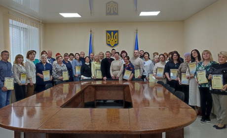В Ізмаїлі урочисто нагородили найкращих представників освітньої галузі міста