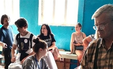 Хаб у Хмельницькому розпочав видачу побутових наборів від МОМ для переселенців з Луганщини