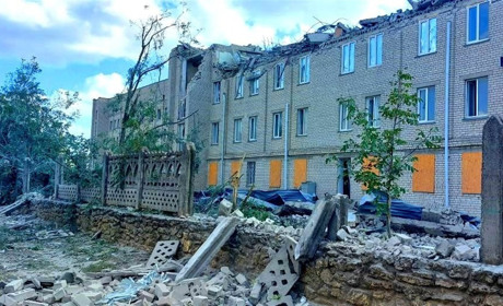 Наслідки ворожих обстрілів Херсонщини 5 жовтня у відео та фото