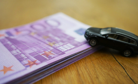 Шахраї виманили у жінки зі Сватового більше 100 тисяч гривень за купівлю автомобіля