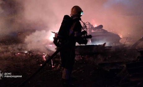 У пожежі в Сарнах згоріла «Волинянка»: що відомо