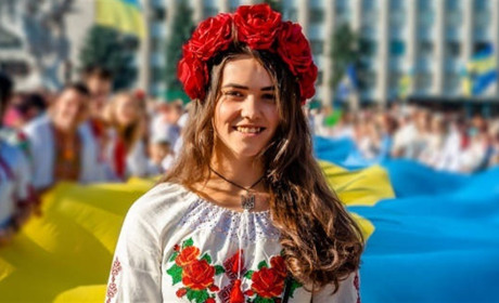 Флешмоб, акція, конкурс, виставки: що пропонують южноукраїнцям до Дня вишиванки