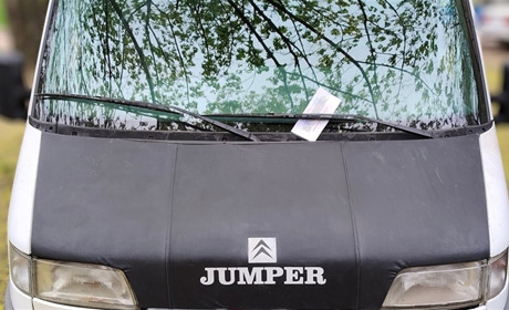 У Южному штрафуватимуть за парковку транспорту в недозволених місцях (ФОТО)