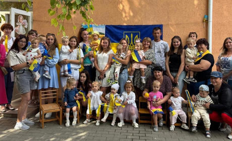 Кольорове дитинство у барвах Незалежності: як святкували у Центрі раннього розвитку