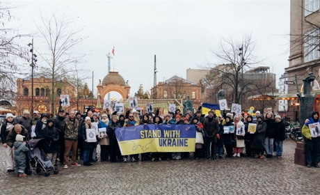 Українські активісти вийшли на вулиці десятків міст світу на підтримку Херсона