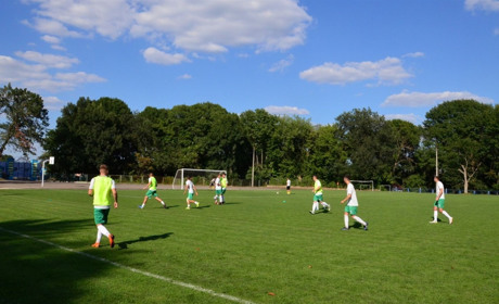 Футболісти "Дружби" з Мирівки Кагарлицького району розгромили яготинський «Кристал»