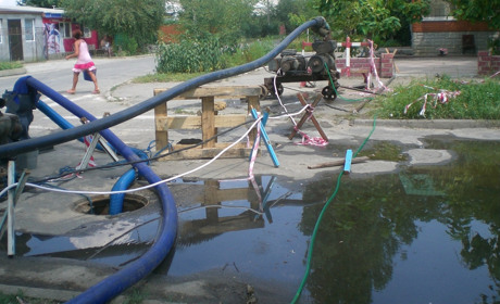 У Новій Каховці сталася аварія на колекторі, якому понад 60 років