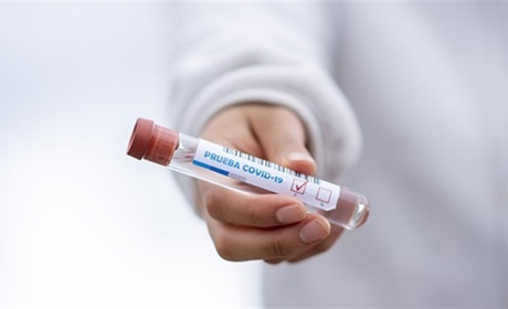 В Україні за добу COVID-19 підтвердили у 673 людей: як змінилася ситуація на Луганщині