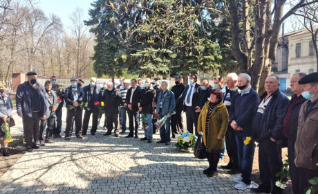 У Петропавлівці відбувся мітинг-реквієм, присвячений 35-им роковинам Чорнобильської трагедії