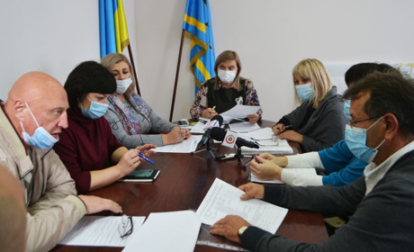 Депутати розглянула питання охорони здоров’я, освіти та спорту