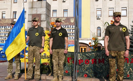 Орденом “За мужність III ступеню” посмертно нагороджено лейтенанта поліції Ігоря Місюню