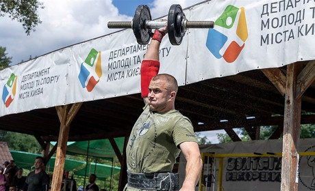 Руслан Данилюк – пожежний-рятувальник та спортсмен із Південноукраїнська про роботу та життя. Відео
