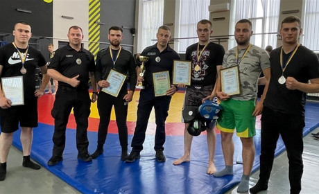 Володимирецькі поліцейські в числі перших ГУНП із рукопашного бою