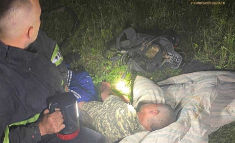 Переяславець отруївся чадним димом під час пожежі у власному будинку