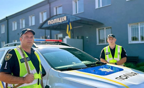 Хотів стрибнути з мосту: поліцейські запобігли самогубству 33-річного звягелянина