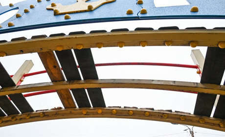 Вандалізм на дитмайданчику в середмісті Кагарлика - поліція розшукала порушників