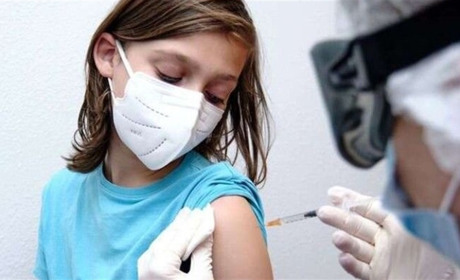 Тисяча за вакцинацію неповнолітнім: що відомо