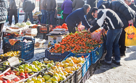 Ціни на міському ринку: чи змінилась вартість продуктів у Сарнах у 2020-му