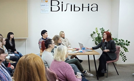 Про адаптацію ВПО у Шосткинській громаді говорили у просторі "Вільна"